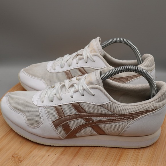 ASICS GEL Womens 9 White Brown Athletic Lyte Classic Running Flaws - Picture 1 of 13